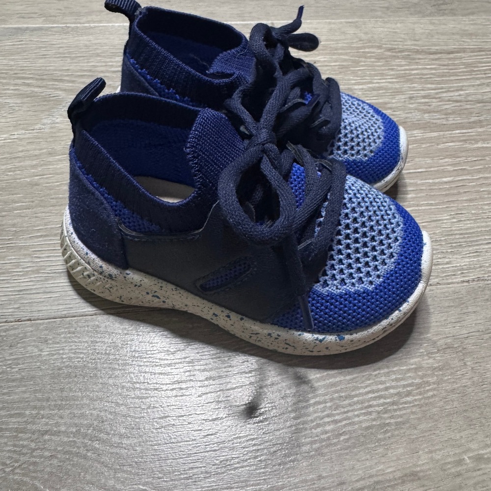 Baby Gap Blue Knit Mesh Lace Up Sneakers Speckled Sole 12-18 Months
